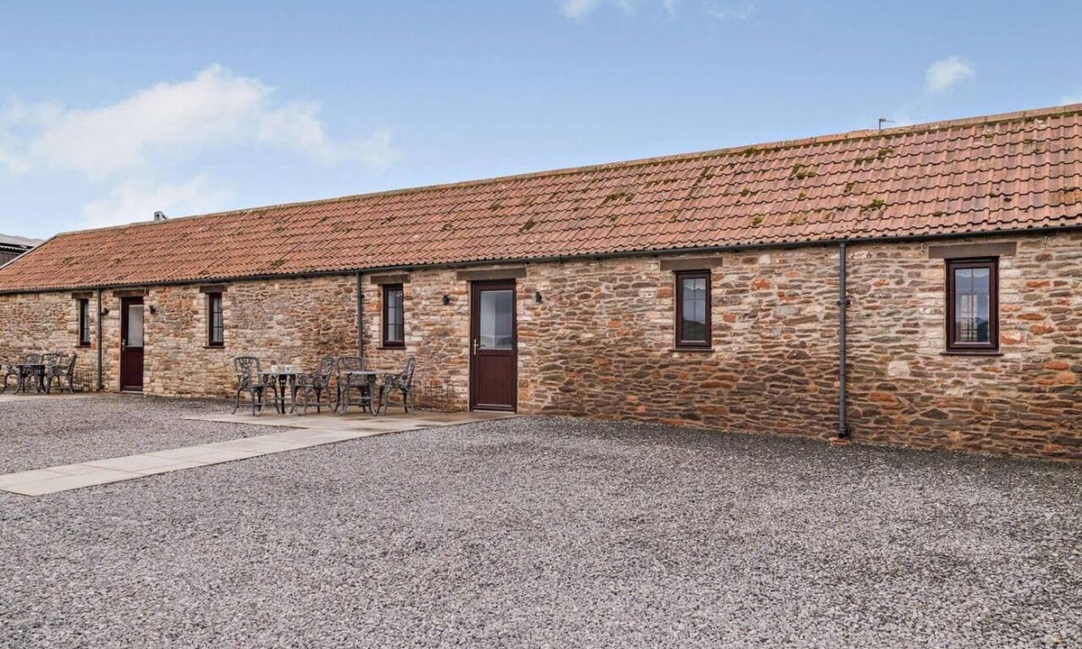 Stanton Drew Cottage | 2 Bed in Bristol (oc-72837)