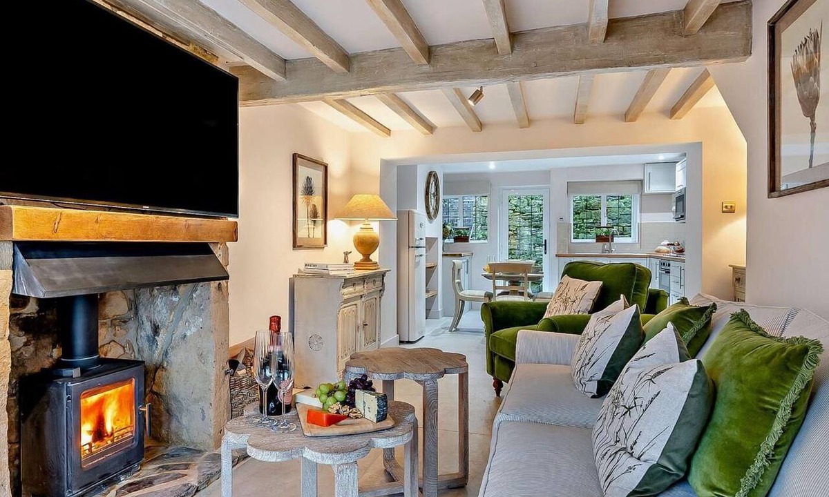 Snowshill Village Cottage | 2 Bed in Broadway (oc-95825)