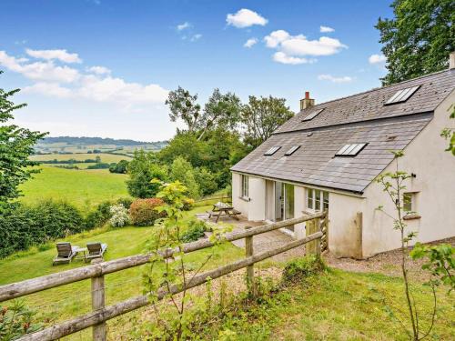 Chepstow House | 2 Bed in Chepstow oc-42837