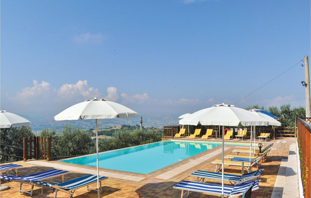 Collazzone Apartment | 2 bedroom accommodation in Collazzone PG