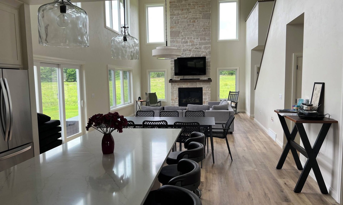 Fish Creek House | 2024 Highland Home - New Build Indoor Pickleball/Badminton/Basketball Court