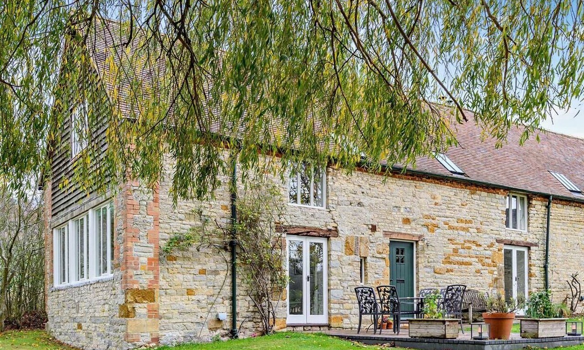 Ettington Cottage | 3 Bed in Stratford -upon- Avon (oc-54081)