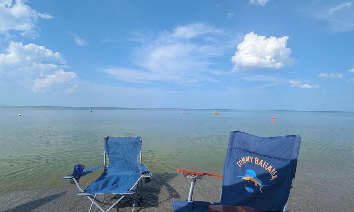 Oak Harbor Cottage | 3-bedroom cottage in serene Oak Harbor