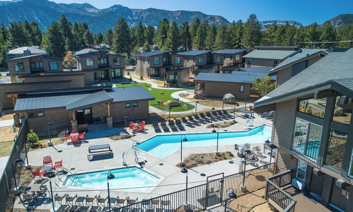 Mammoth Lakes Hotel | 3 PeacefulUnits w/Sauna Access, Perfect for Outdoor Lovers & Mammoth Ski Trips!