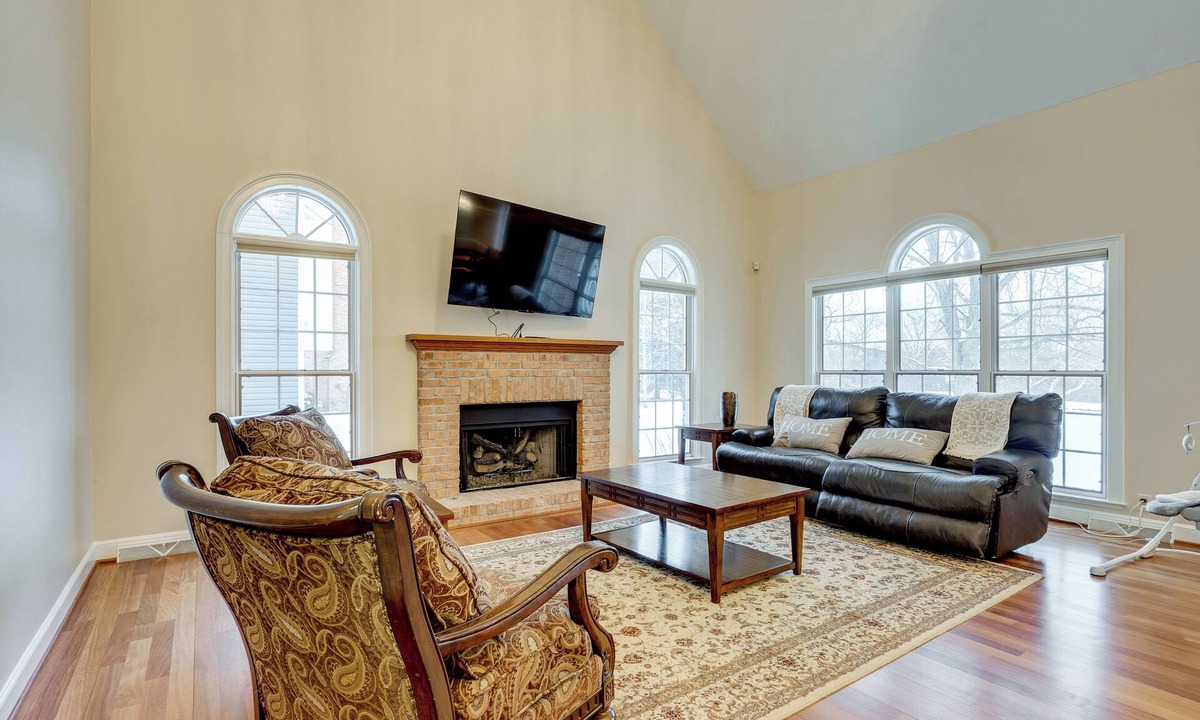 Perrysburg House | 7 Mi to Dtwn Toledo: Spacious Family Home!