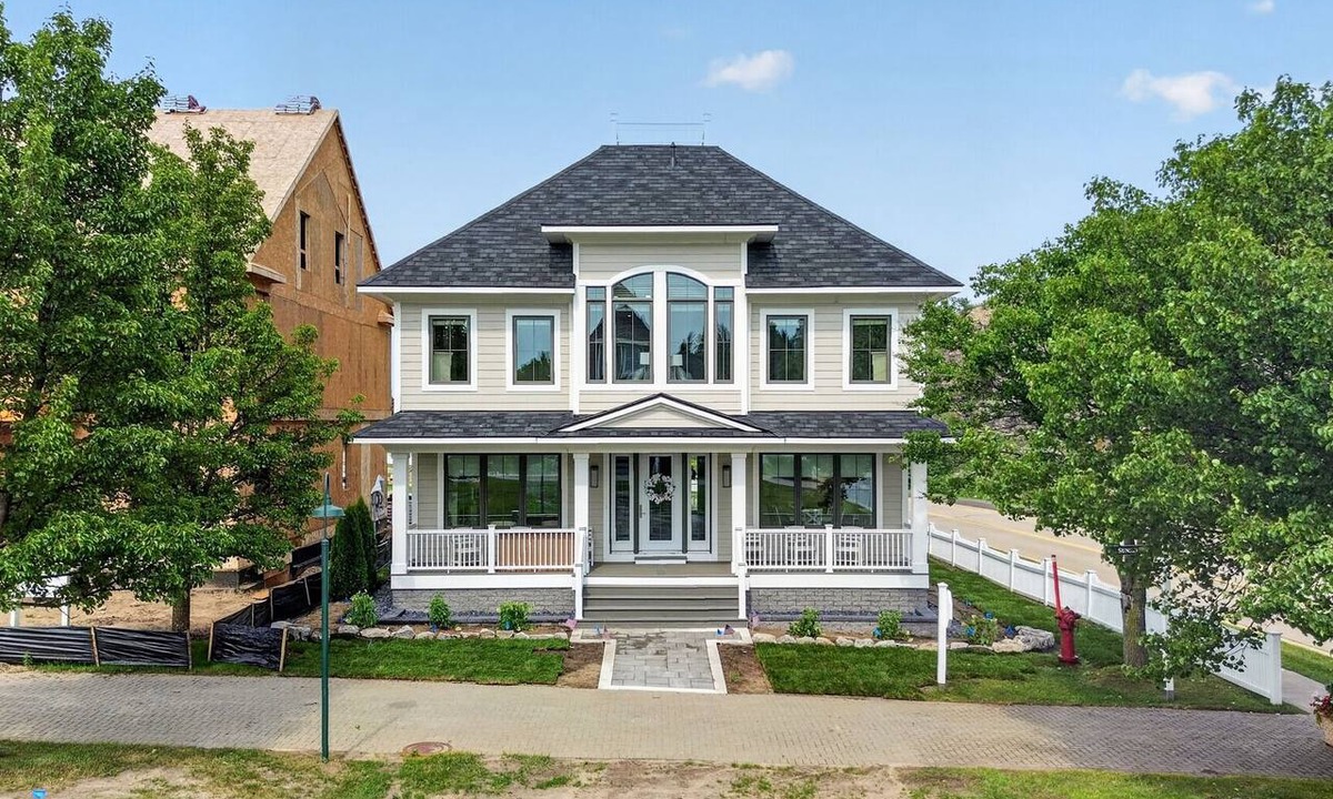 Bay Harbor House | 7BR Bay Harbor retreat with waterfront access, pool, hot tub & fireplace