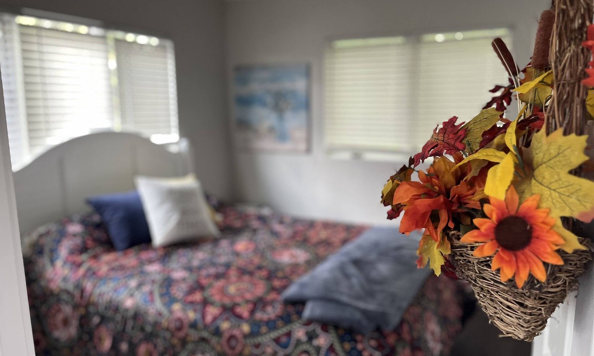 Hell Cabin | Ann Arbor Lake rental- completely new and remodeled.