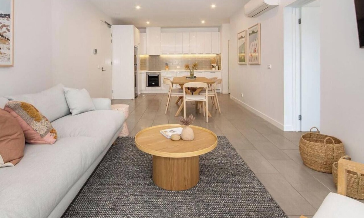 Rosebud Apartment | Apartment Living on the Beach