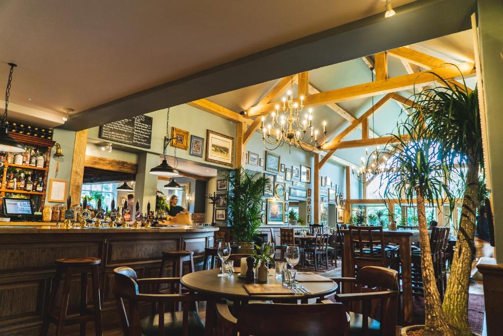 Alcester Hotel | Arrow Mill- Brunning and Price