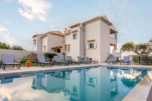 Corfu Town House | Avgi Villa & Avra House With Shared Pool by Filoxenia Villas