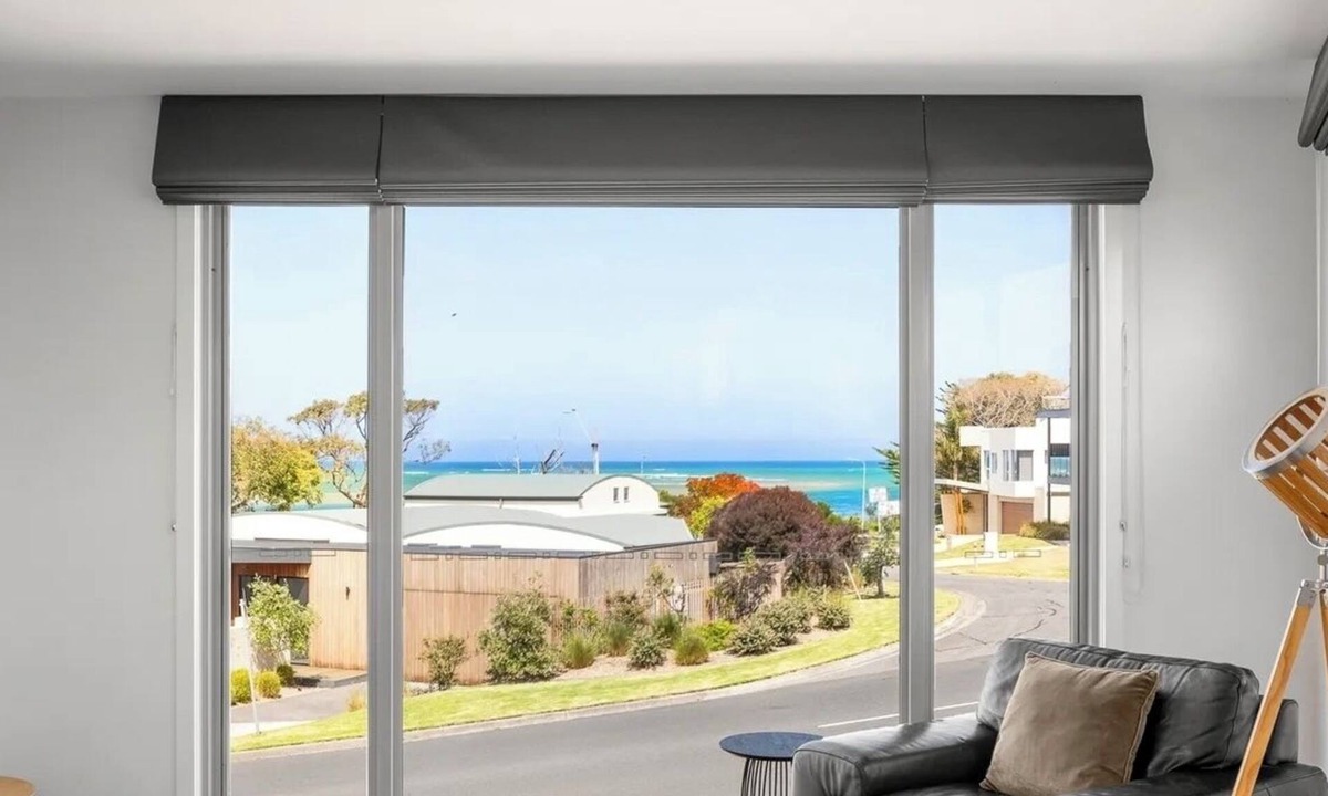 Inverloch House | Beachside Getaway - short stroll to beach and shops. Pet friendly with approval