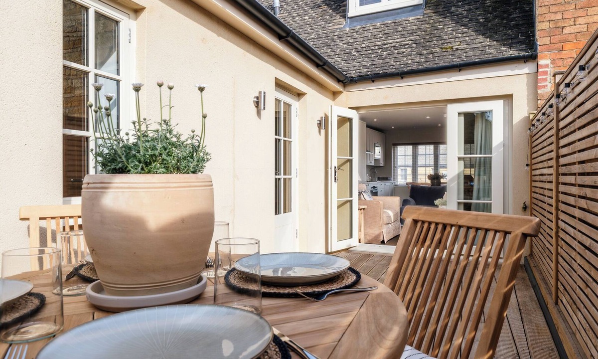 Moreton-in-Marsh House | Beautiful 2 BD Home in The Cotswolds