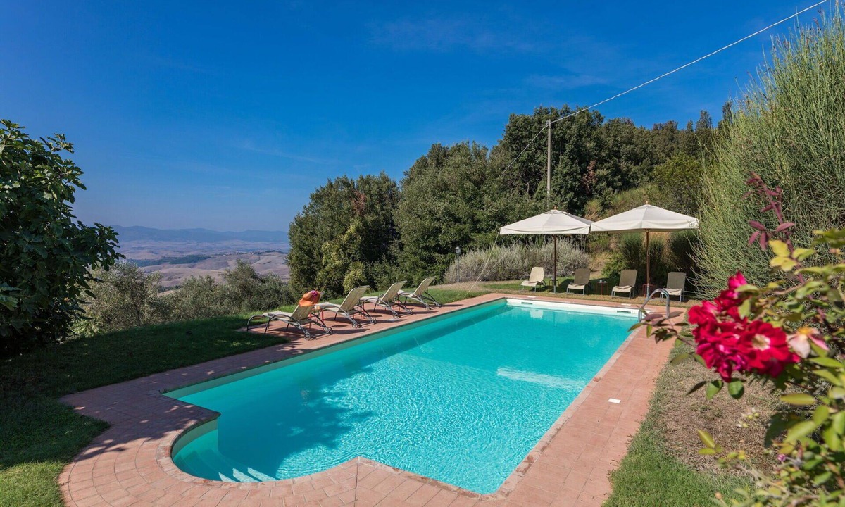 Gambassi Terme Villa | Beautiful private villa with private pool, A/C, WIFI, TV and patio, close to San Gimignano