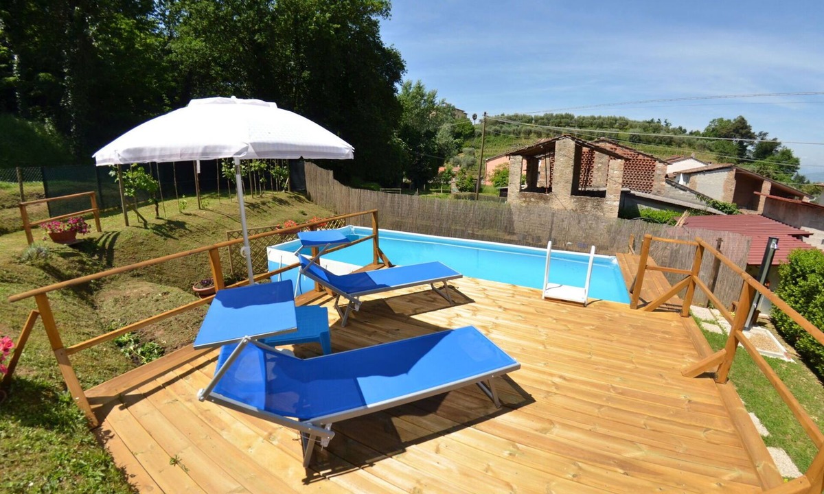 Capannori House | Beautiful villa for 2 guests with WIFI, private pool, TV and pets allowed, close to Lucca