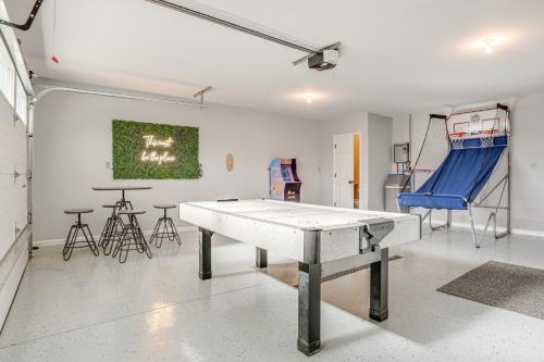 Riverside House | Benton Harbor Home w/Fire Pit - 2 Mi to Beach!