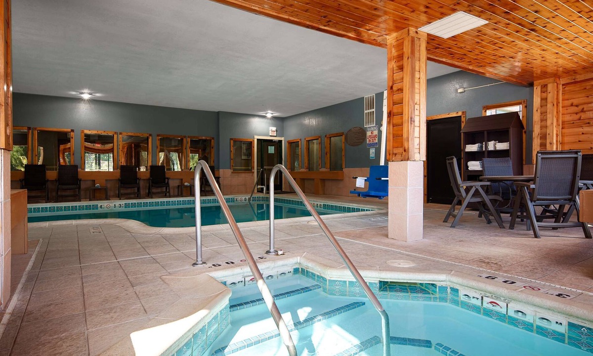 Kalamazoo Hotel | Best Western Plus Kalamazoo Suites