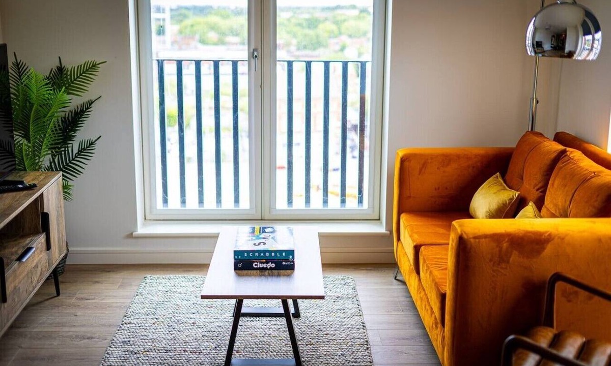 Bordesley Apartment | Birmingham City Retreat No 166