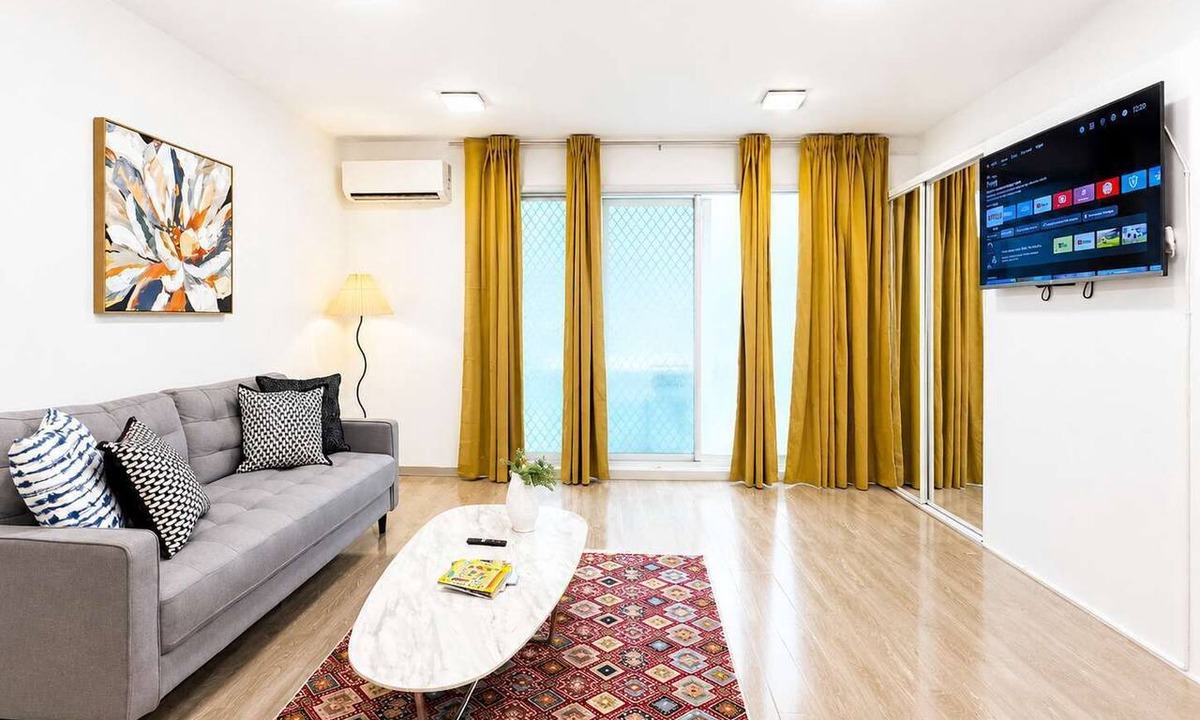 Brunswick Apartment | Brunswick 1BR: City & Comfort w/Free Parking