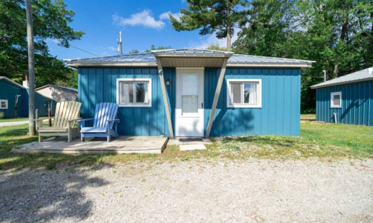 Oscoda Cabin | Cabin #4 Wishmaker's Rest