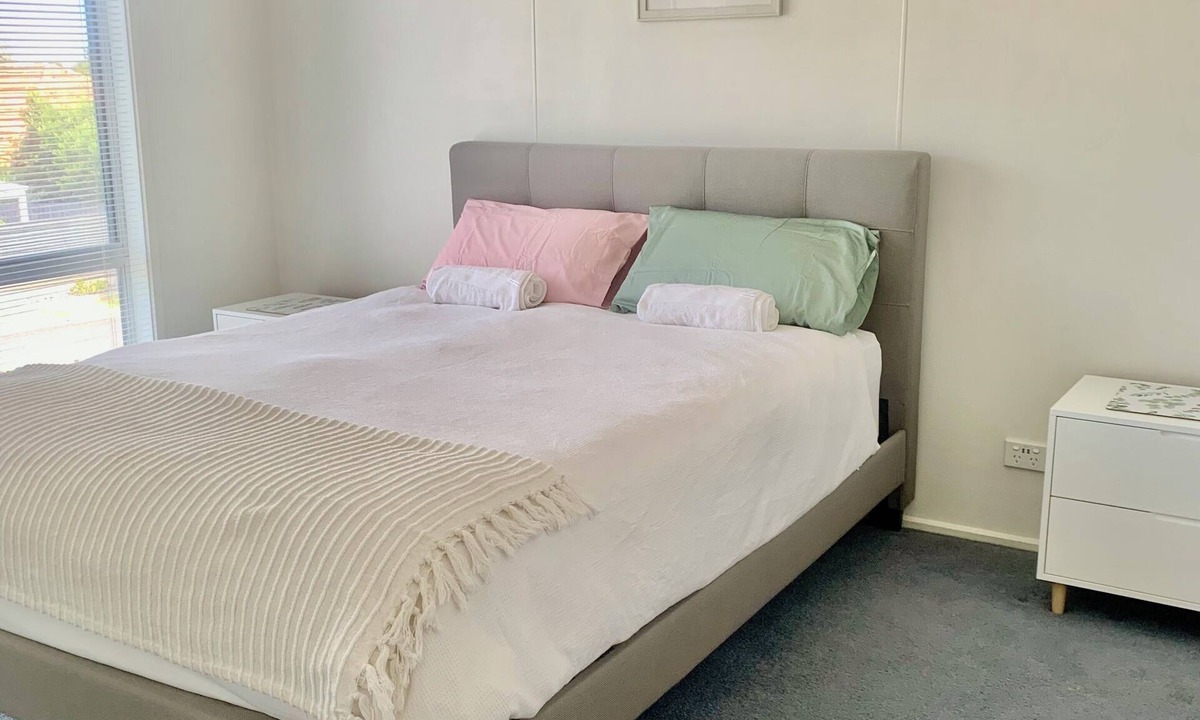 Cape Paterson Apartment | Cape Paterson Stay Apartment 1, BEACH 5 min walk.