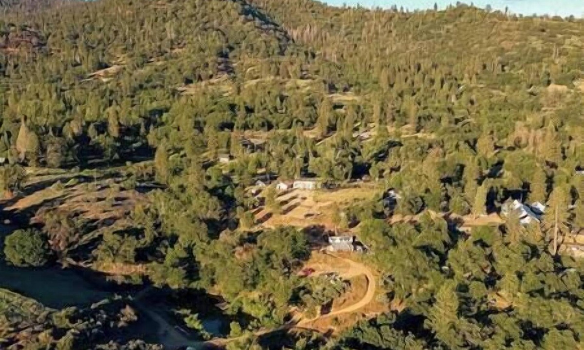 Pinehurst RV Rental | CG09 Sml Campsite/Shower Kings Canyon/Sequoia NP