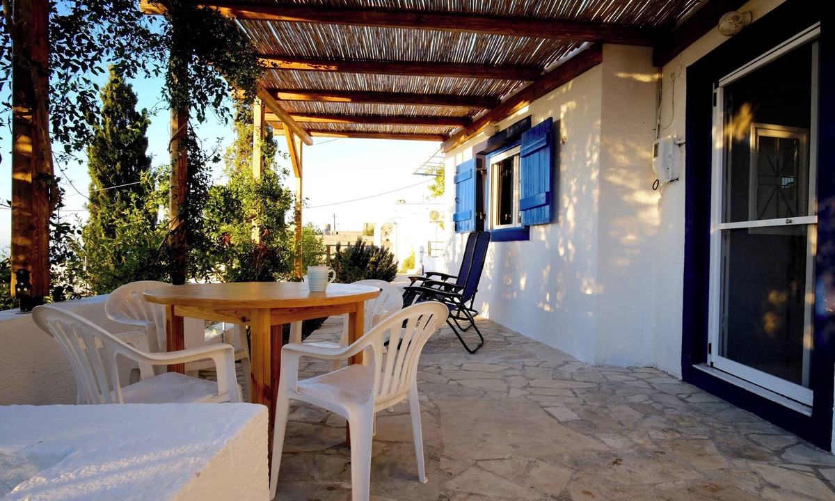 Schinokapsala Cottage | Charming 1-bedroom cottage in the mountain-side village of Schinokapsala