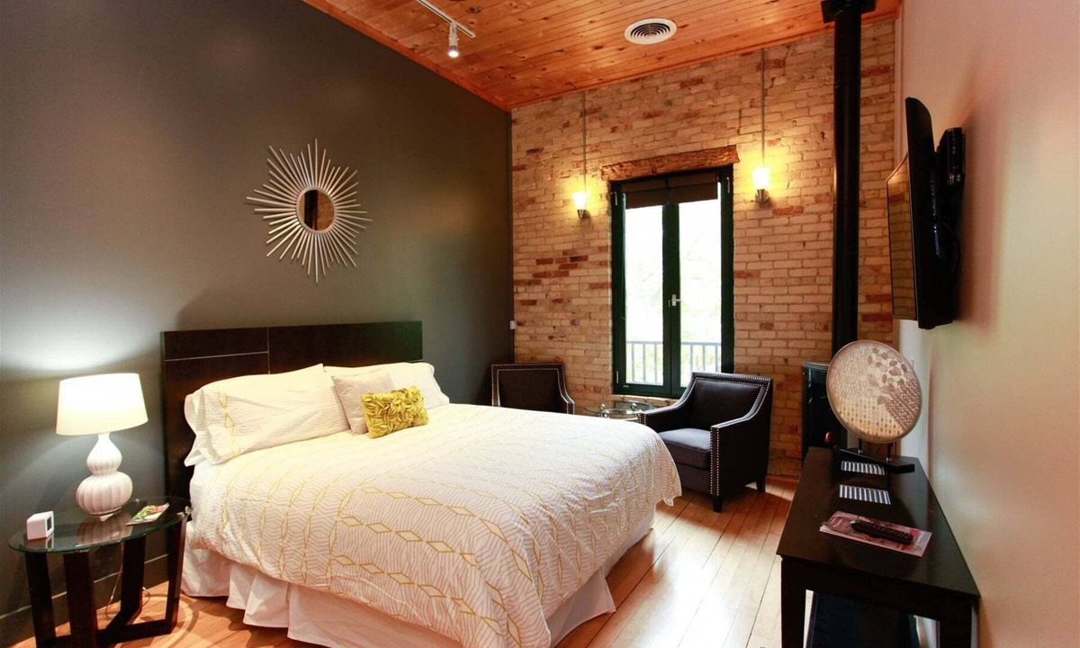 Saugatuck Hotel | Charming 1-bedroom Milano Suite in Saugatuck, perfect for couples!