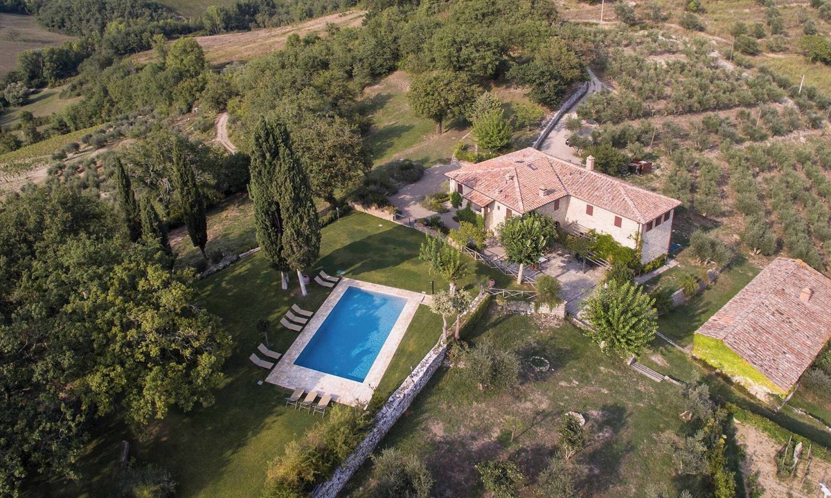 Vertine Villa | Chianti Stone Villa with Infinity Pool, by Cuvée