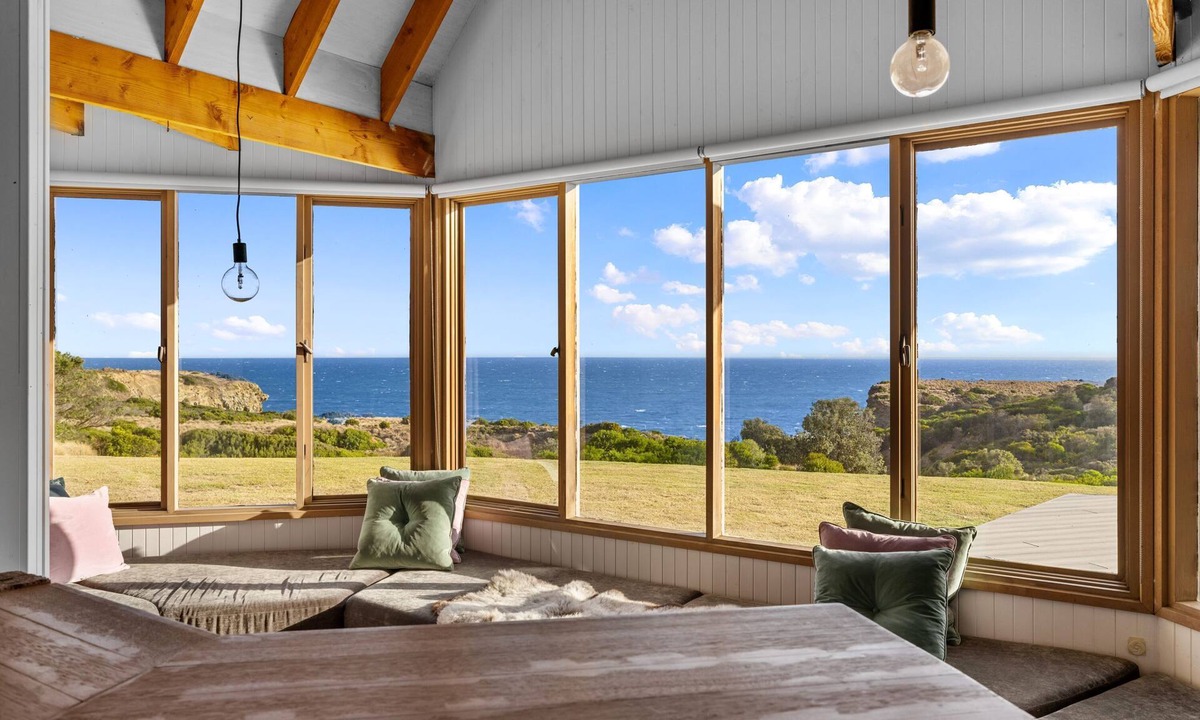 Kilcunda House | COASTAL RETREAT WITH SPECTACULAR OCEAN VIEWS 2-12 GUESTS