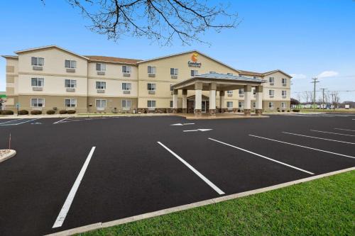 Fremont Hotel | Comfort Inn & Suites Fremont