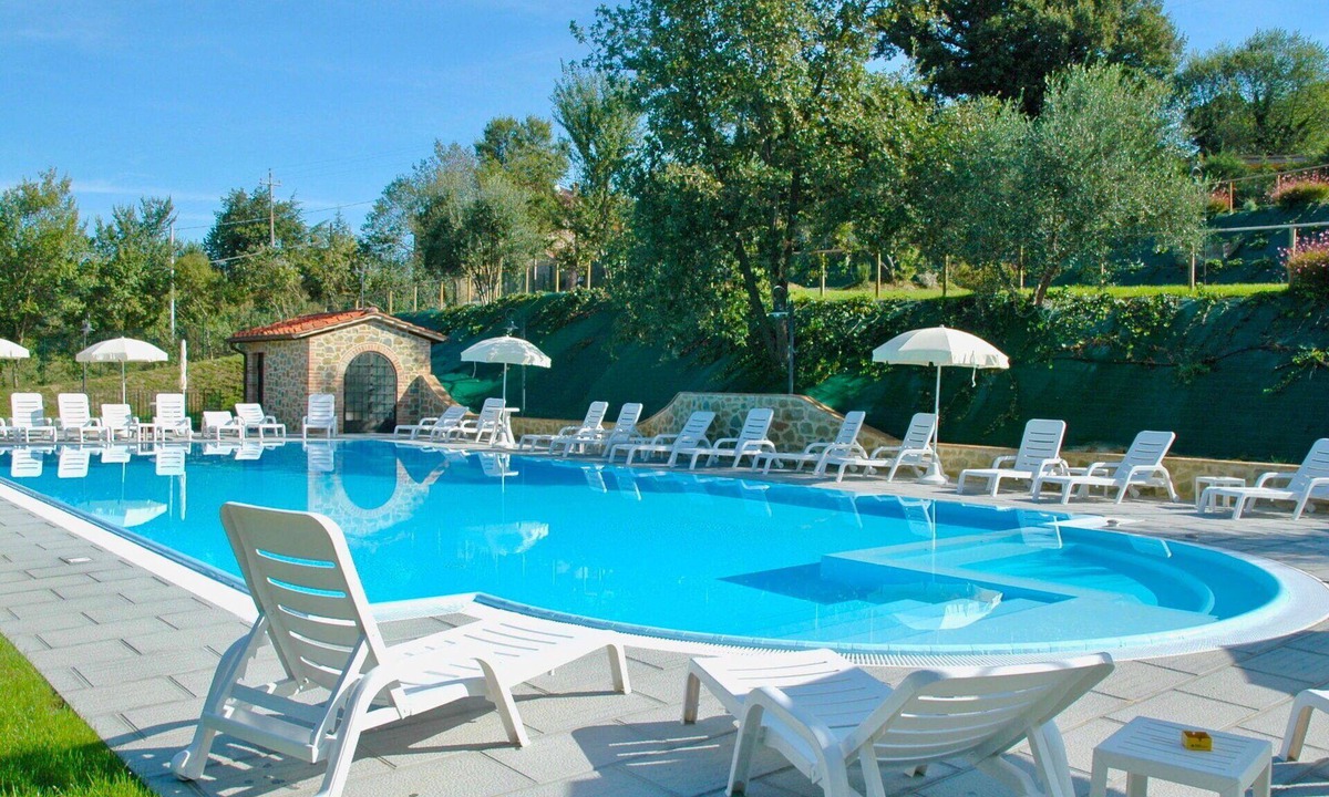 Po' Bandino Villa | Cosy apartment in villa for 4 guests with A/C, pool, WIFI, TV and patio