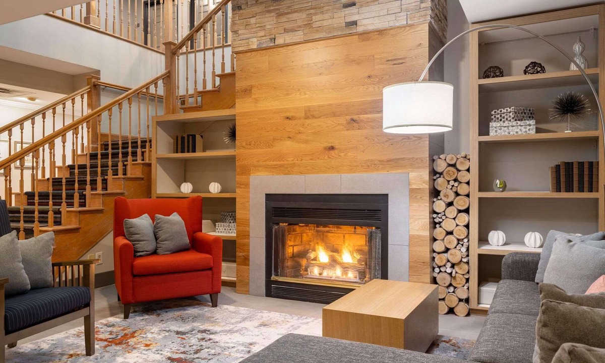 Maumee Hotel | Country Inn & Suites by Radisson, Maumee - Toledo