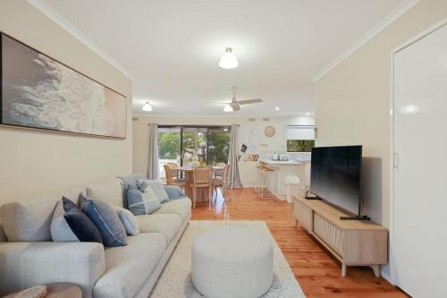 Cowes House | Cowes Cottage Phillip Island