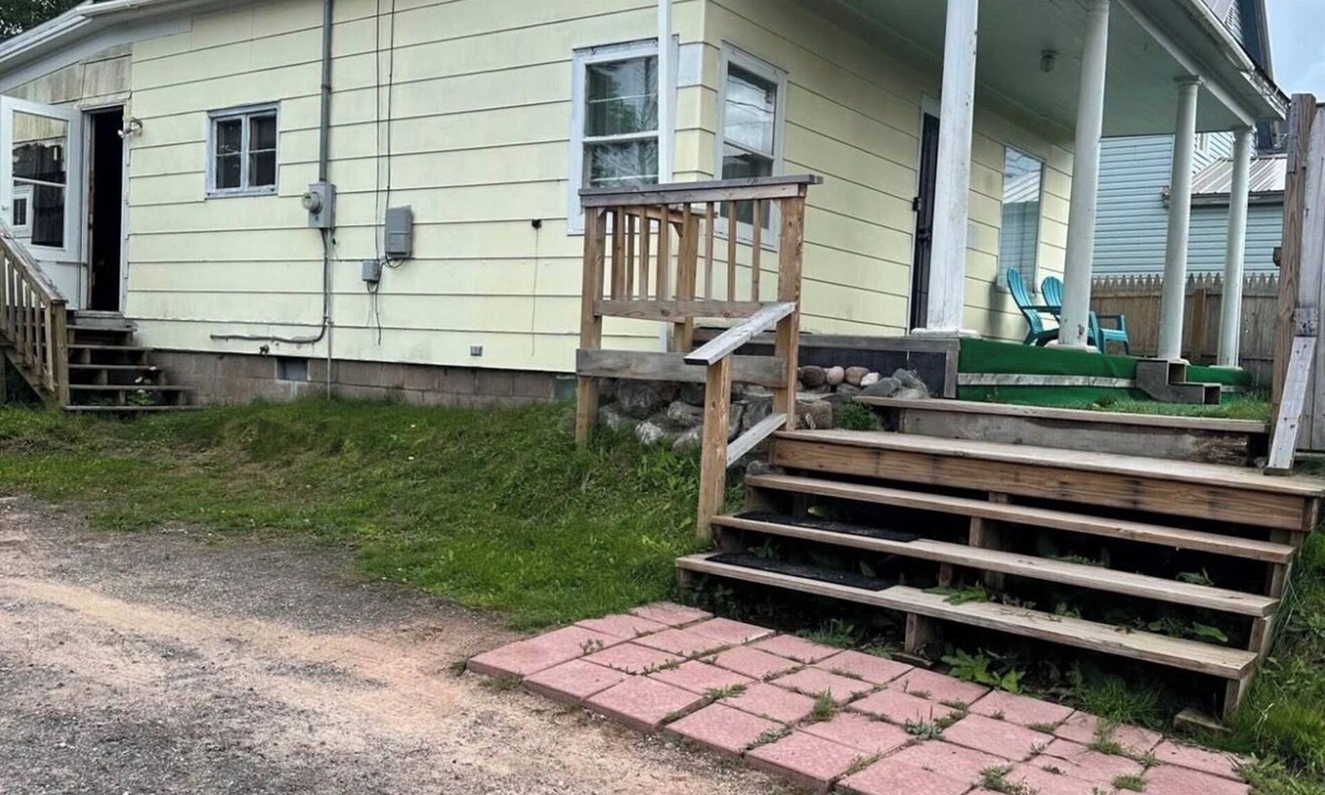 L'Anse House | Cozy 1-bedroom house in amazing L'Anse with AC