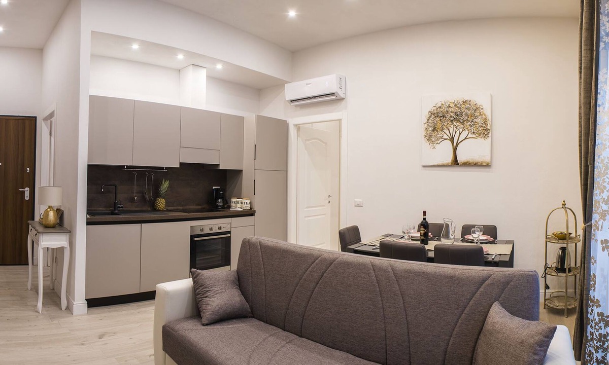 San Jacopino Apartment | Cozy apartment near the train station