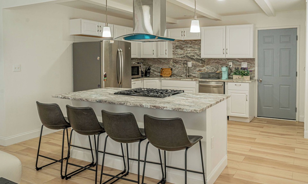 Maumee House | Cozy Maumee Retreat
