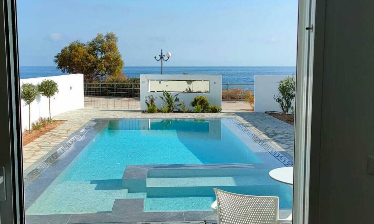 Pilalimata Villa | Cretan-style Villa Marina Hills with breathtaking sea views