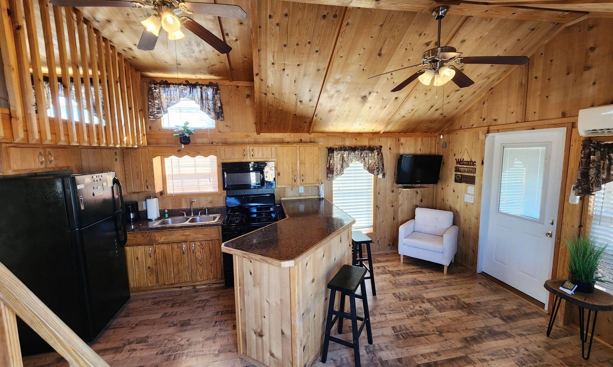 Mojave Desert Cabin | Dark Sky Cabin on 10 Acres Near Death Valley