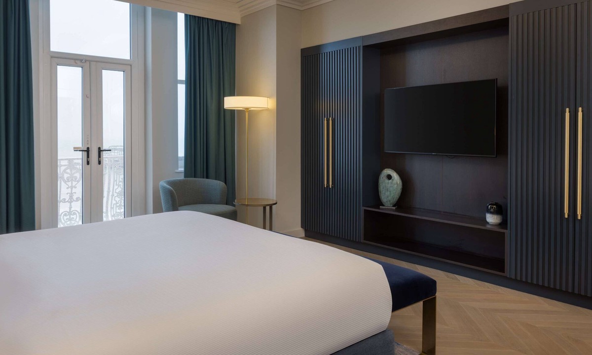 Seafront Hotel | DoubleTree by Hilton Brighton Metropole
