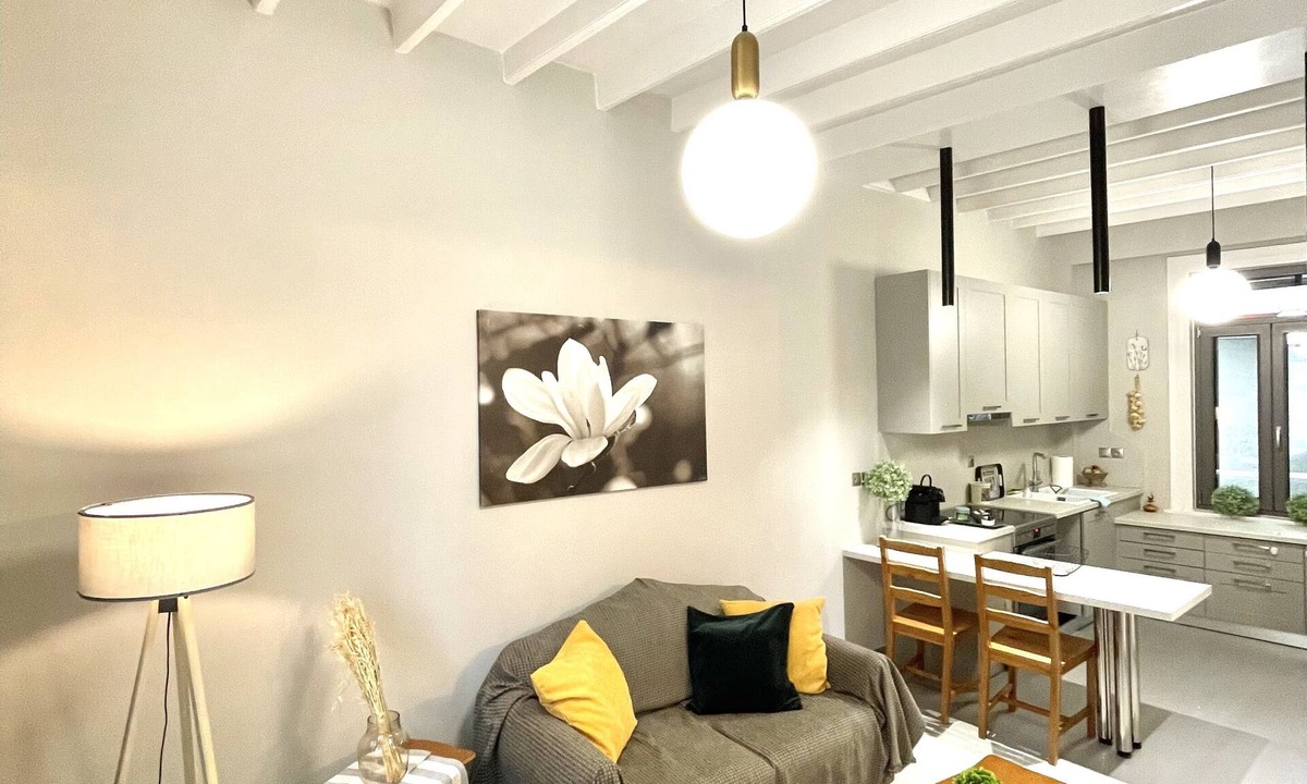 Mytilene House | Elia downtown eco house