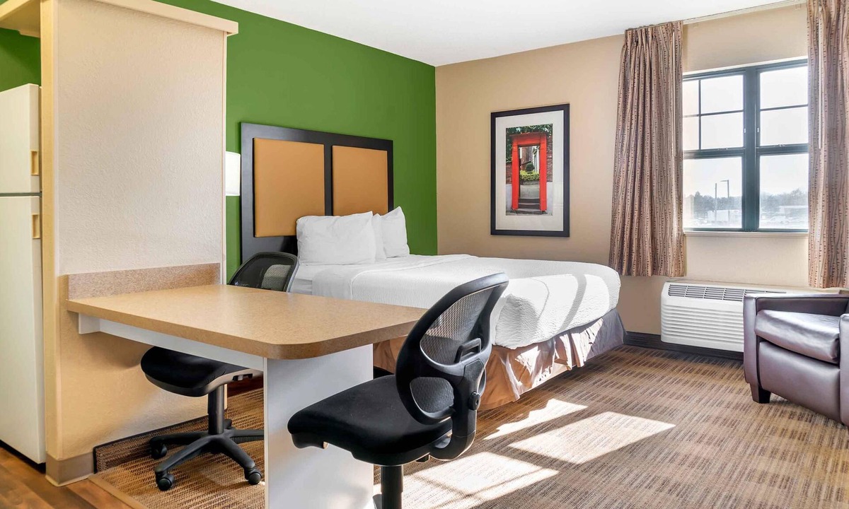 Holland Hotel | Extended Stay America Suites Toledo Holland