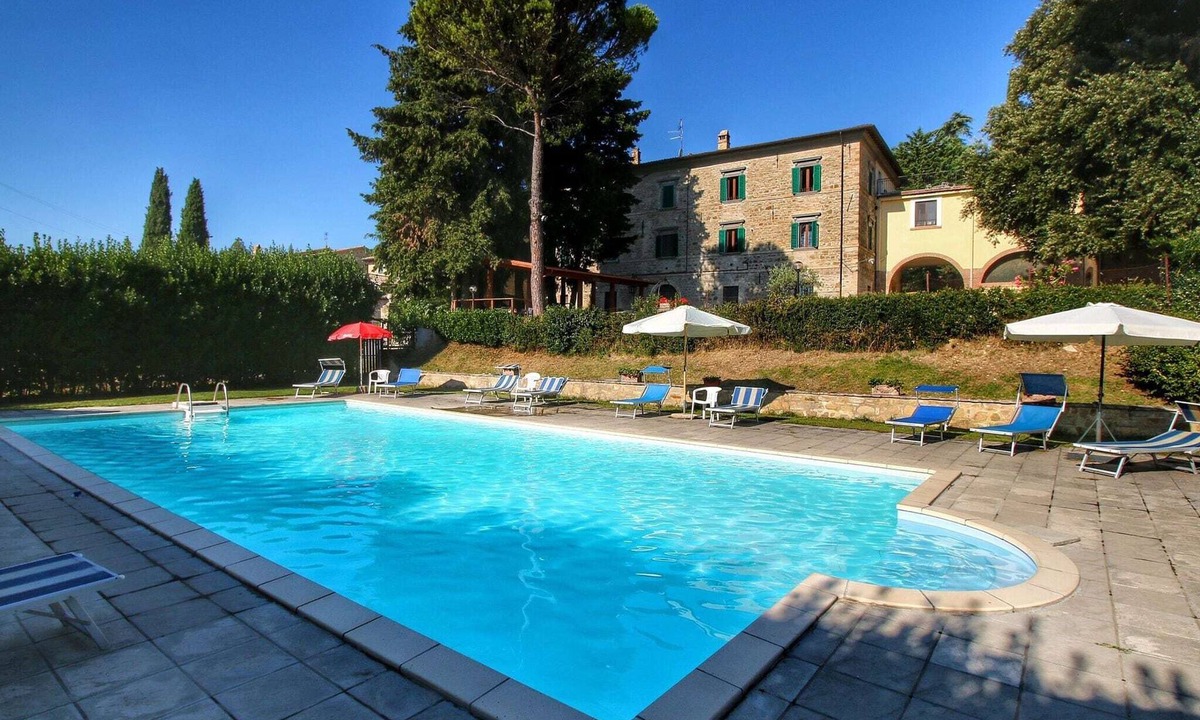 Gualdo Cattaneo House | Farmhouse with Pool – Pets Welcome!