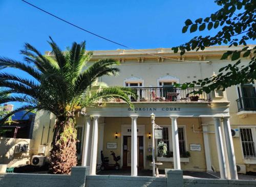 East Melbourne Bed & Breakfast | Georgian Court Inn