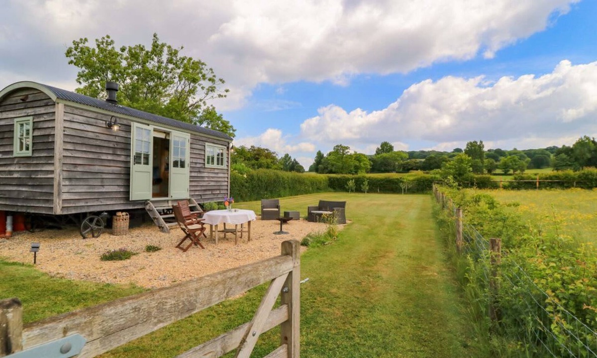 Christian Malford House | Goose Whistle Hut is in Foxham