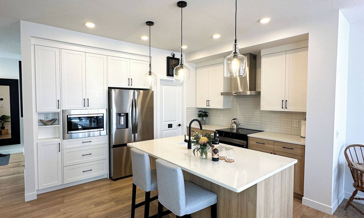 Cochrane House | Heartland & Co./Family Home/Banff & Calgary