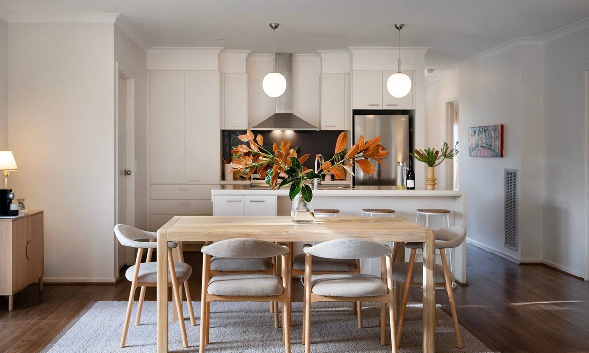 Hepburn House | Hepburn Bliss a thoughtfully styled three-bedroom retreat