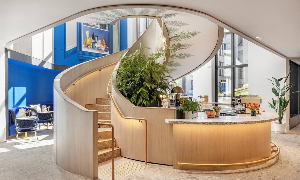 Melbourne Central Business District Hotel | Hotel Indigo Melbourne Little Collins by IHG