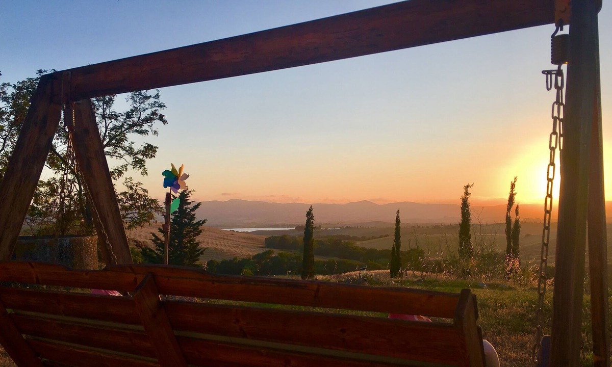 Santa Luce House | In the Heart of Tuscany, fabulous Farmhouse surrounded by greenery and with every comfort!