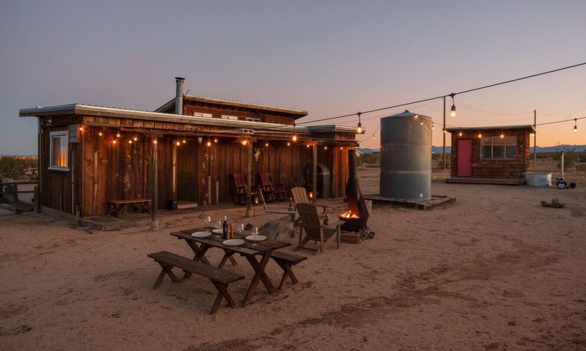 Landers Cabin | Joshua Tree House of Mercury