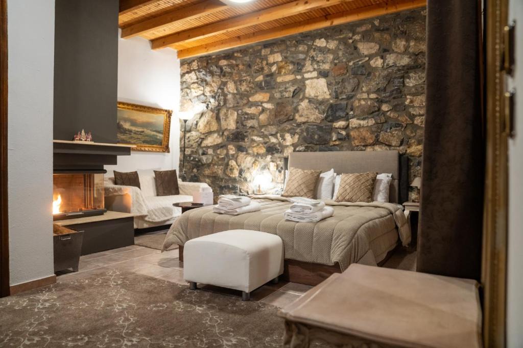 Aghios Athanasios Hotel | kaimak luxury chalet